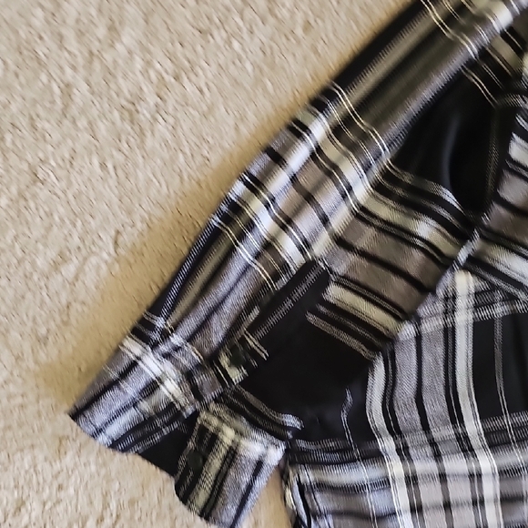 beachlunchlounge Black and White Plaid Button Down Shirt - Picture 6 of 10